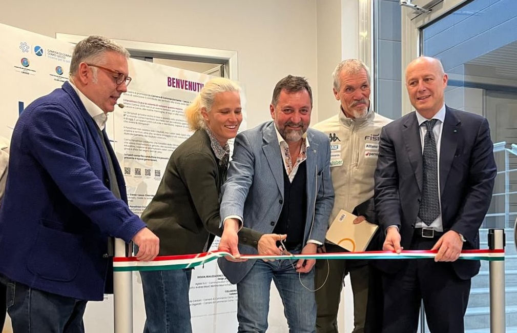 Gli atleti lariani agli sport invernali: inaugurata una mostra all’Auditorium di Casa dell’Economia