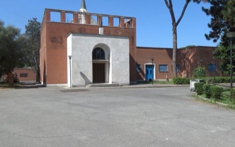 Hashish e smartphone sequestrati nel carcere minorile di Casal del Marmo