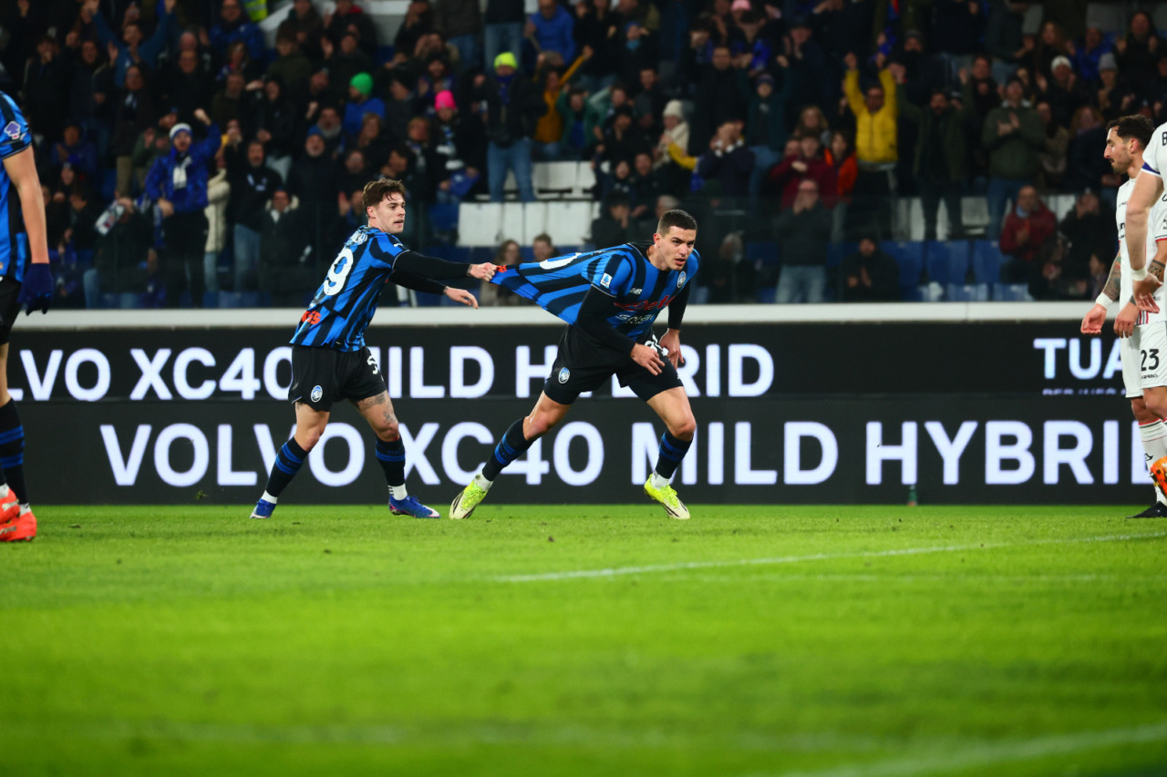 Il migliore è Krstovic, l’unica nota stonato la suona Kossounou (che pasticcia un po’ nel finale)