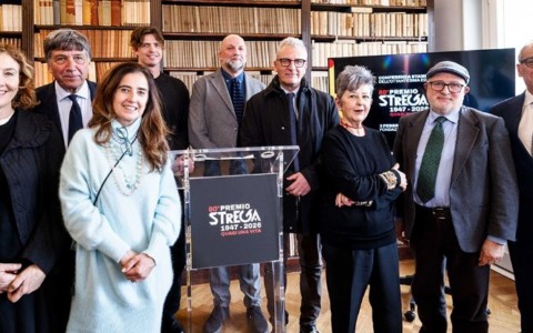 Il Premio Strega festeggia 80 anni, la serata finale in piazza del Campidoglio