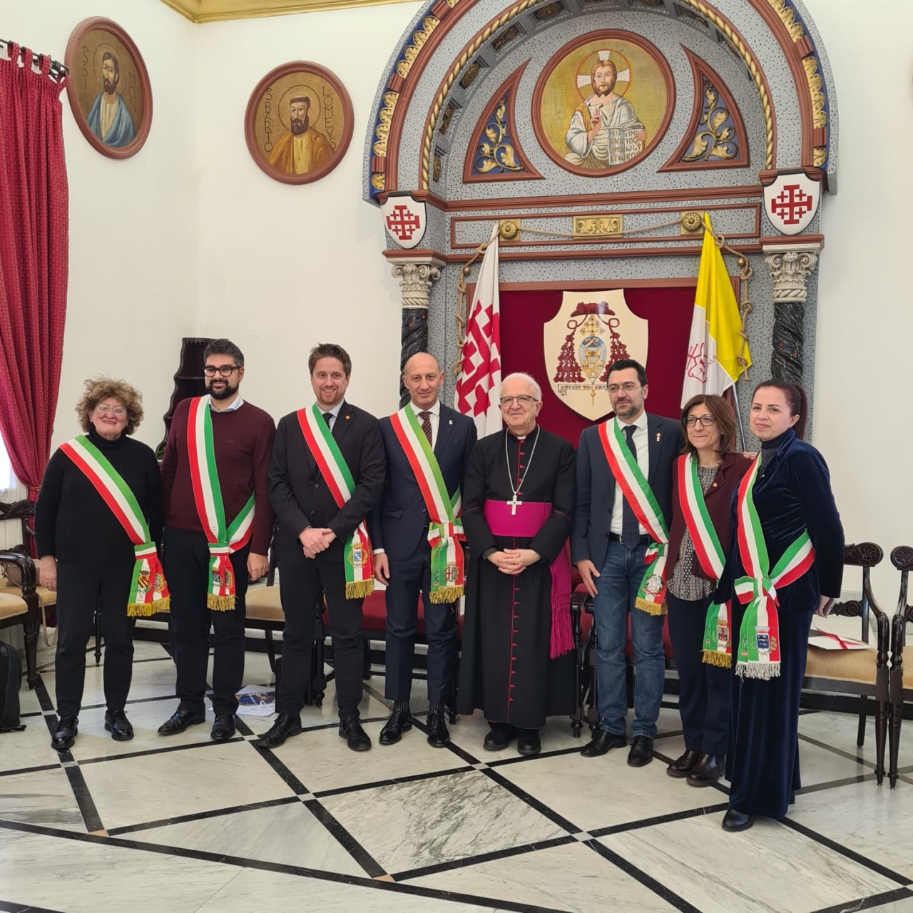 In Palestina per portare un messaggio di pace: delegazione di sindaci in missione