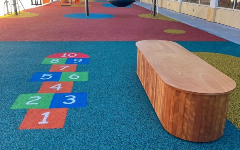 Inaugurato il nuovo cortile di Casa UGI