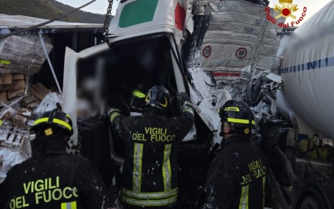 Cordoglio a Terracina per Costantino Mangoni, vittima dell’incidente sulla Monti Lepini. LE IMMAGINI