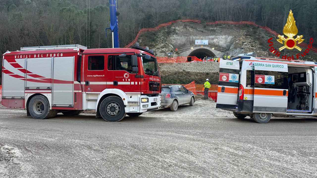 Incidente sul lavoro in un cantiere ferroviario, grave un operaio. Arriva l’eliambulanza
