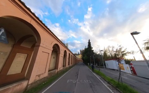 Portici: percorsi ombreggiati per offrire riparo