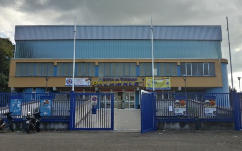 Interventi urgenti al Palamalè per riparare i danni causati dalle piogge