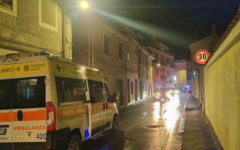 Due donne investite in centro, ricoverate all’Ospedale Fiorini