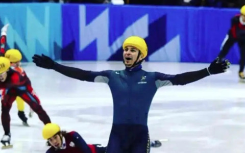 La vera storia di Steven Bradbury, il pattinatore che ha vinto un oro alle Olimpiadi per caso (o forse no)