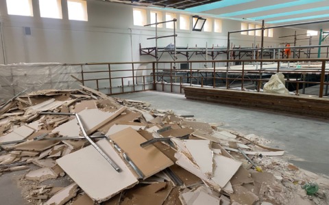 Lavori di ristrutturazione e messa in sicurezza della biblioteca Manuzio, il sopralluogo del Sindaco