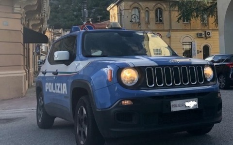 Lesioni personali, denunciato un uomo
