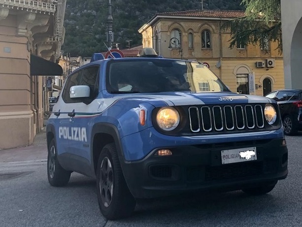 Lesioni personali, denunciato un uomo