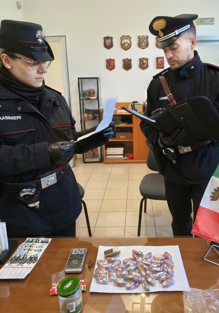 Lonato del Garda: trovato con 450 grammi di hashish destinati allo spaccio, arrestato