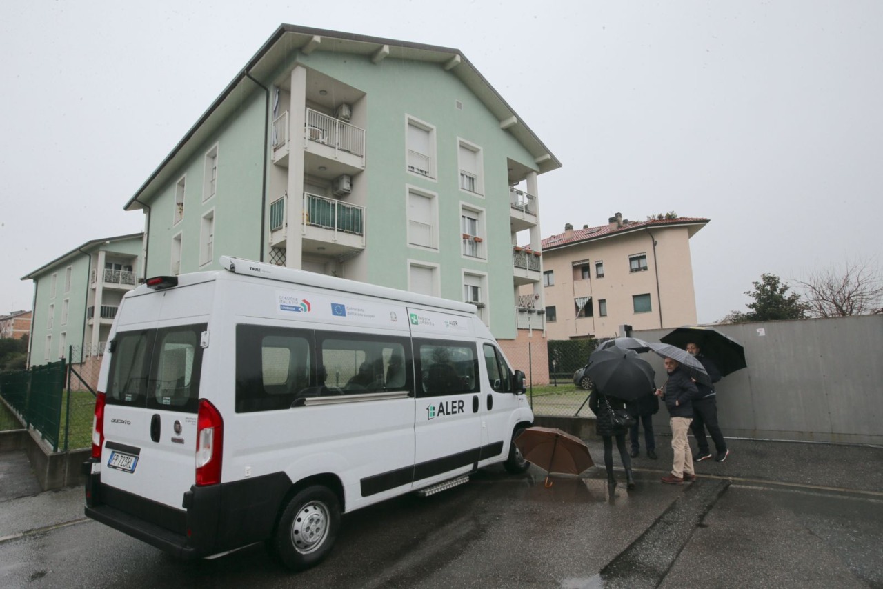 Morosità e guasti: Aler torna nei quartieri con lo sportello mobile