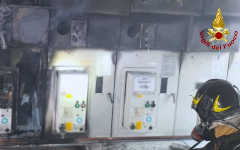 Nuovo incendio alla Hydro di Feltre, produzione ferma: timori per il futuro dello stabilimento