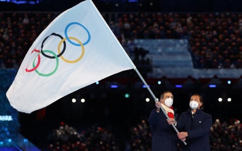 Pero esclusa dalle iniziative della Fondazione Milano Cortina: il disappunto del sindaco