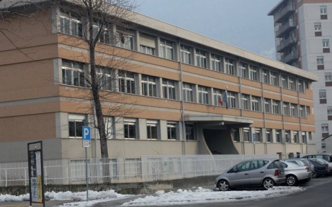 Pinchetti, assemblea e tavola rotonda contro il bullismo