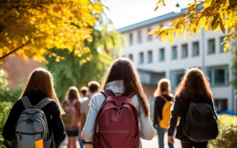 Regione Liguria attiva i voucher per gli studenti delle scuole superiori