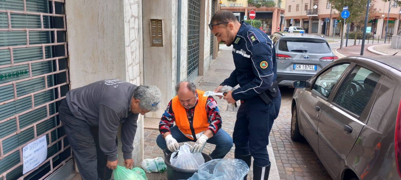 Rifiuti abusivi, scattano nuove sanzioni