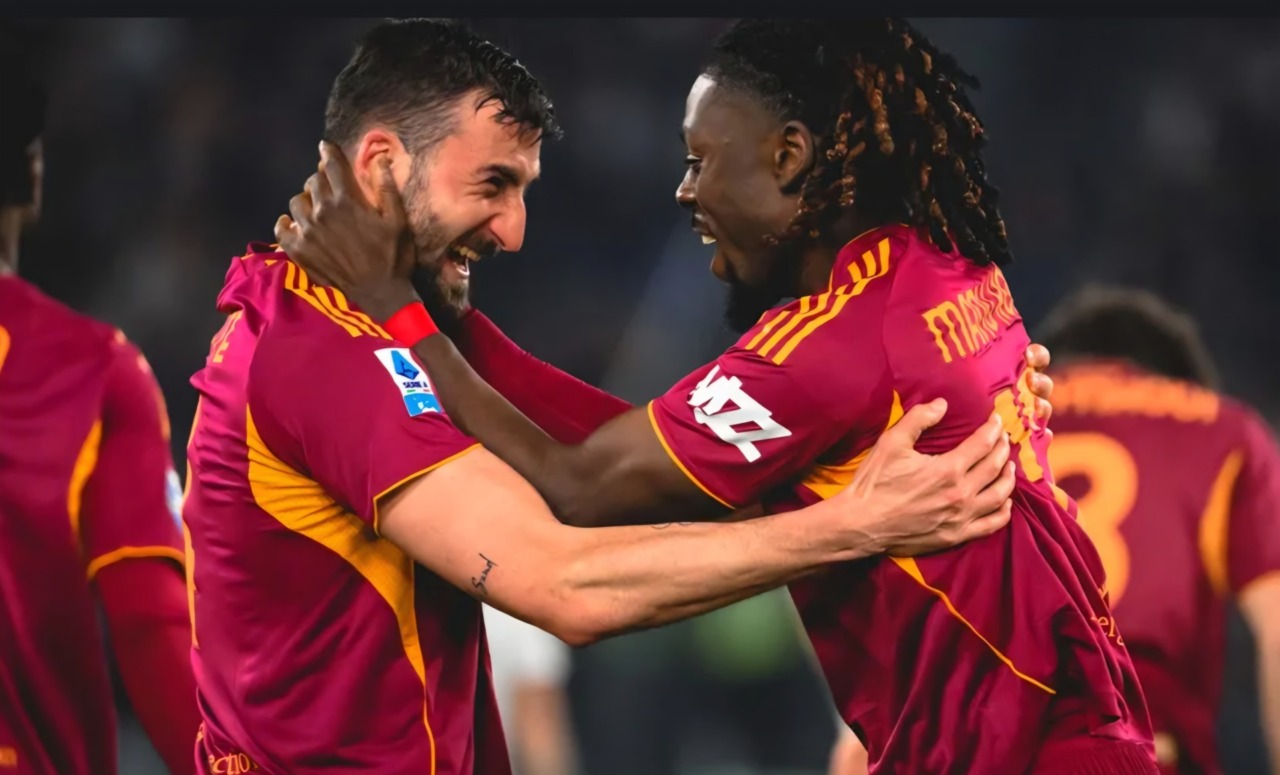 Roma-Cremonese 3-0, i giallorossi al terzo posto