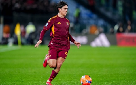 Roma, Dybala torna in gruppo: contro il Napoli ci sarà