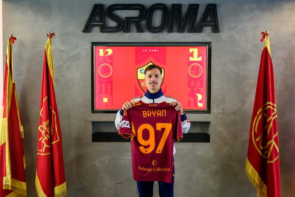 Roma, Zaragoza si presenta: “Volevo fortemente i giallorossi”