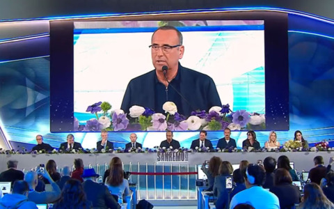 La prima serata di Sanremo 2026 in diretta (e pagelle)