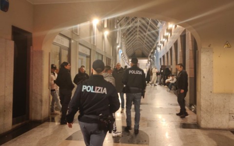 Sicurezza urbana, a Novara identificate 182 persone in una sera
