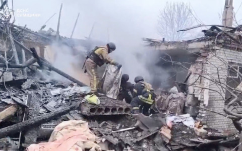 Terzo round di pace tra Kiev e Mosca a Ginevra mentre piovono le bombe russe in Ucraina