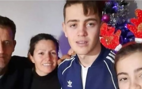 Tragedia di Porcari, un fiume di solidarietà per la famiglia Kola. Scatta una raccolta fondi per i funerali in Albania