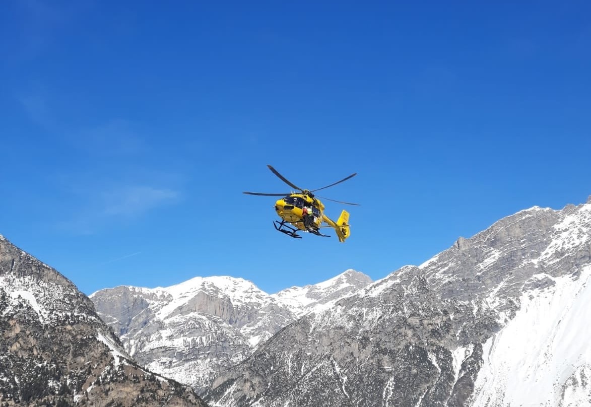 Travolti da valanga, due senza scampo