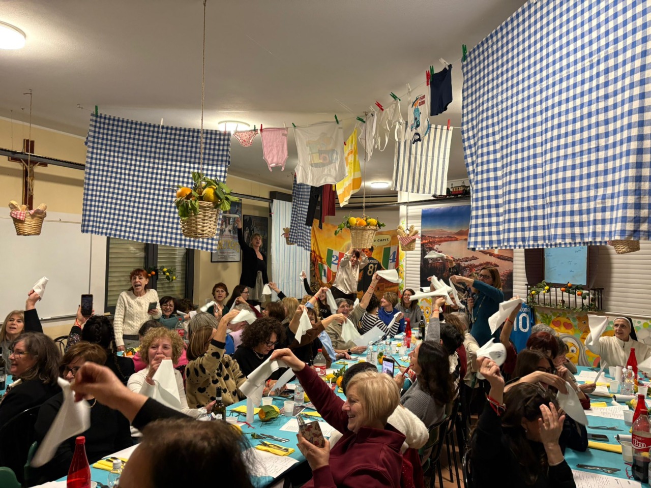 Una cena di solidarietà mentre la chiesa di San Tommaso rinasce