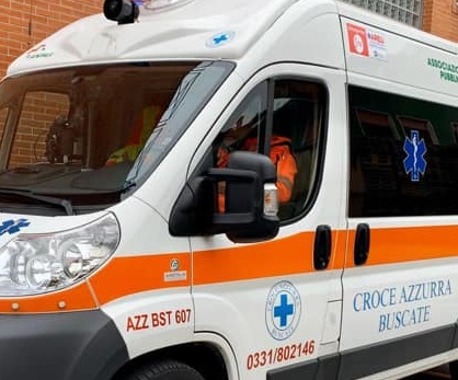 Accoltella il compagno durante una lite