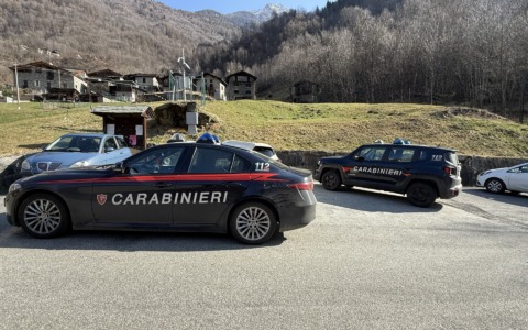 Accoltellato dal rivale, la ricostruzione: ha usato un tirapugni con lama a scomparsa