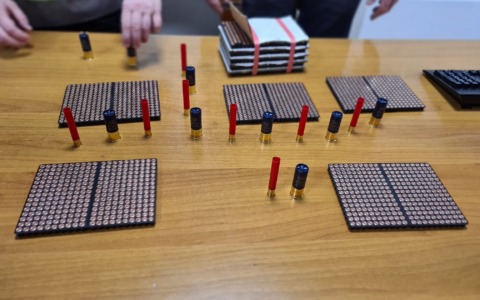 Ancona. Maxi sequestro di munizioni e detonatori al porto