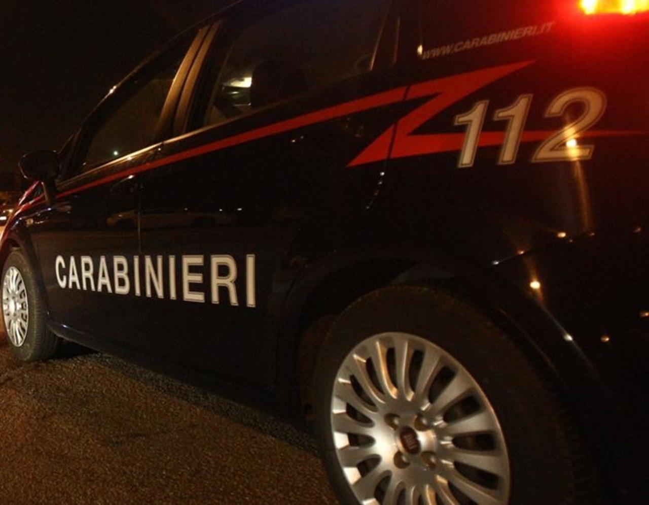 Ancora furti al cimitero: rubata una statua di Gesù