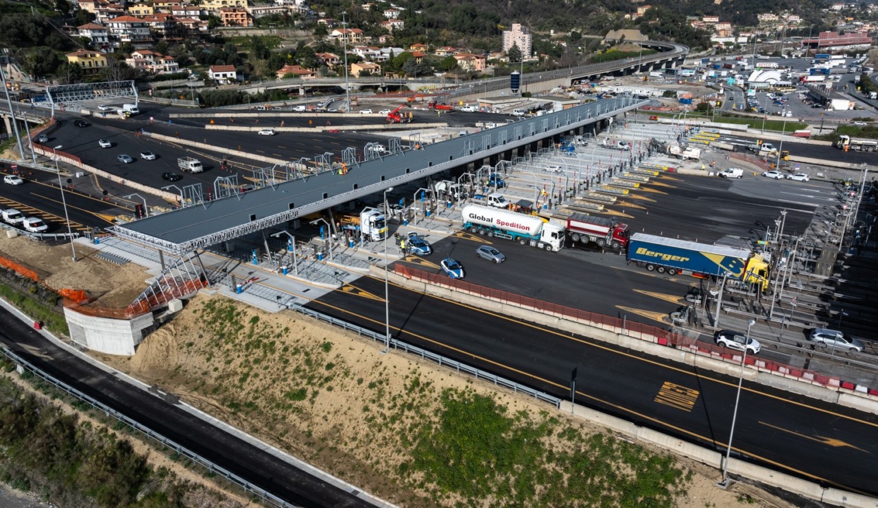 Autotrasporto, doppio allarme a Ventimiglia: “Caos alla barriera e ristori fermi”