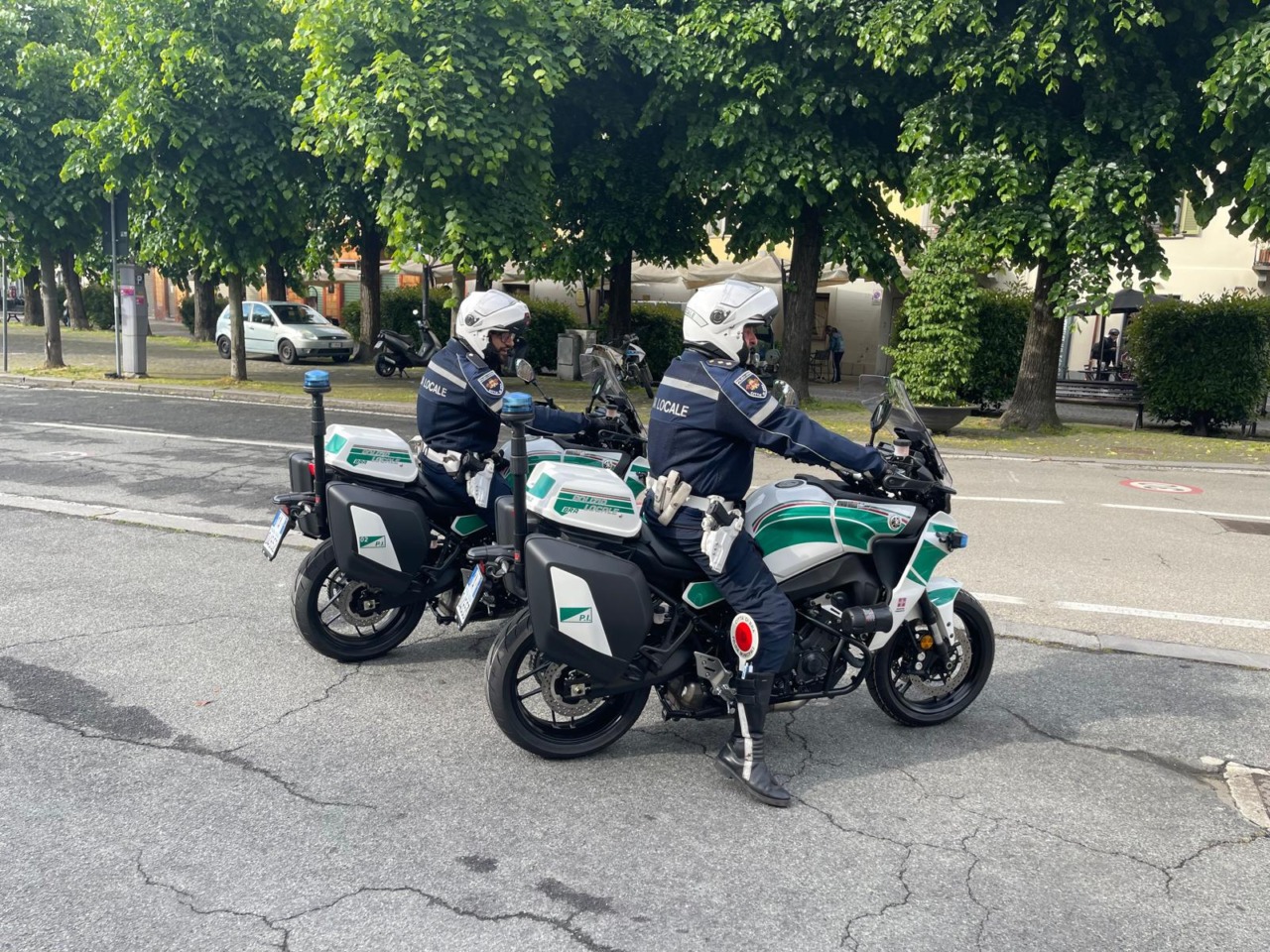 Ciclista investito a Bra: identificati conducente e passeggero in fuga