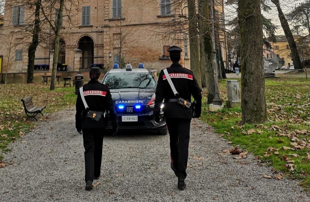 Consuma in un bar ma non vuole pagare: denunciato