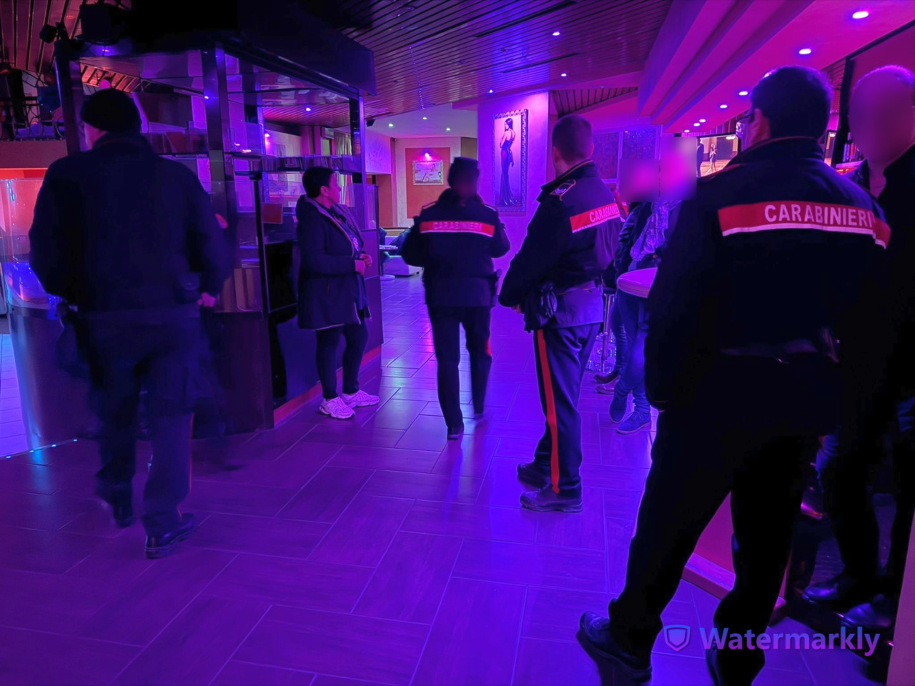 Controlli in un night di Marcaria: attività sospesa e maxi sanzioni per 115mila euro