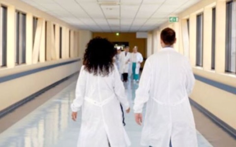 Curarsi con la ricerca in Piemonte: tutti i progetti dell’ASL TO4 tra telemedicina, delirium e oncologia