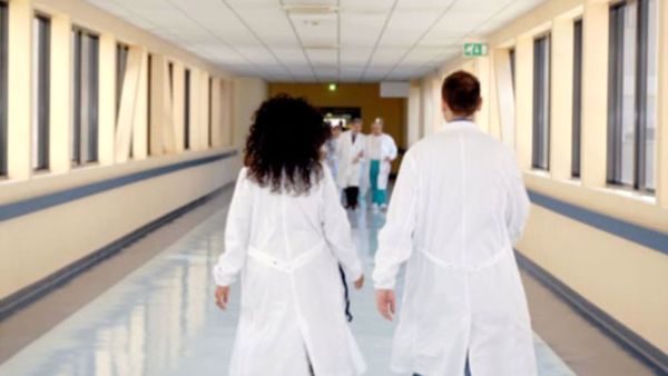 Curarsi con la ricerca in Piemonte: tutti i progetti dell’ASL TO4 tra telemedicina, delirium e oncologia