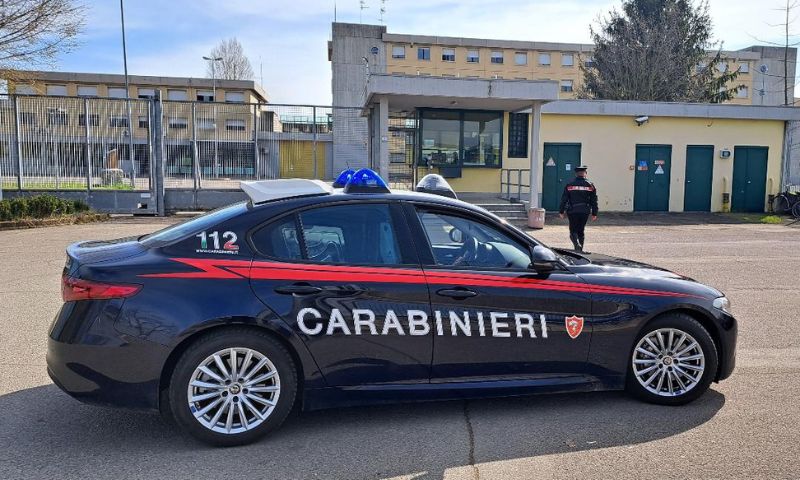 Detenzione, porto illegale di armi e  ricettazione: 47enne condotto in carcere dai Carabinieri