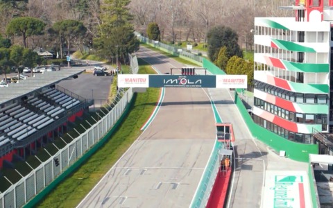 Domenica 8 marzo si svolgerà all’Autodromo di Imola la quarta edizione di WOW Women Motor