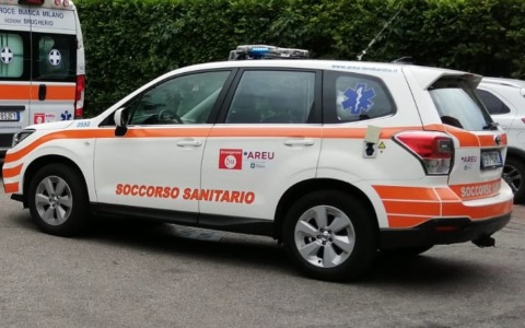 Esplode una bombola di gas in azienda: feriti due operai