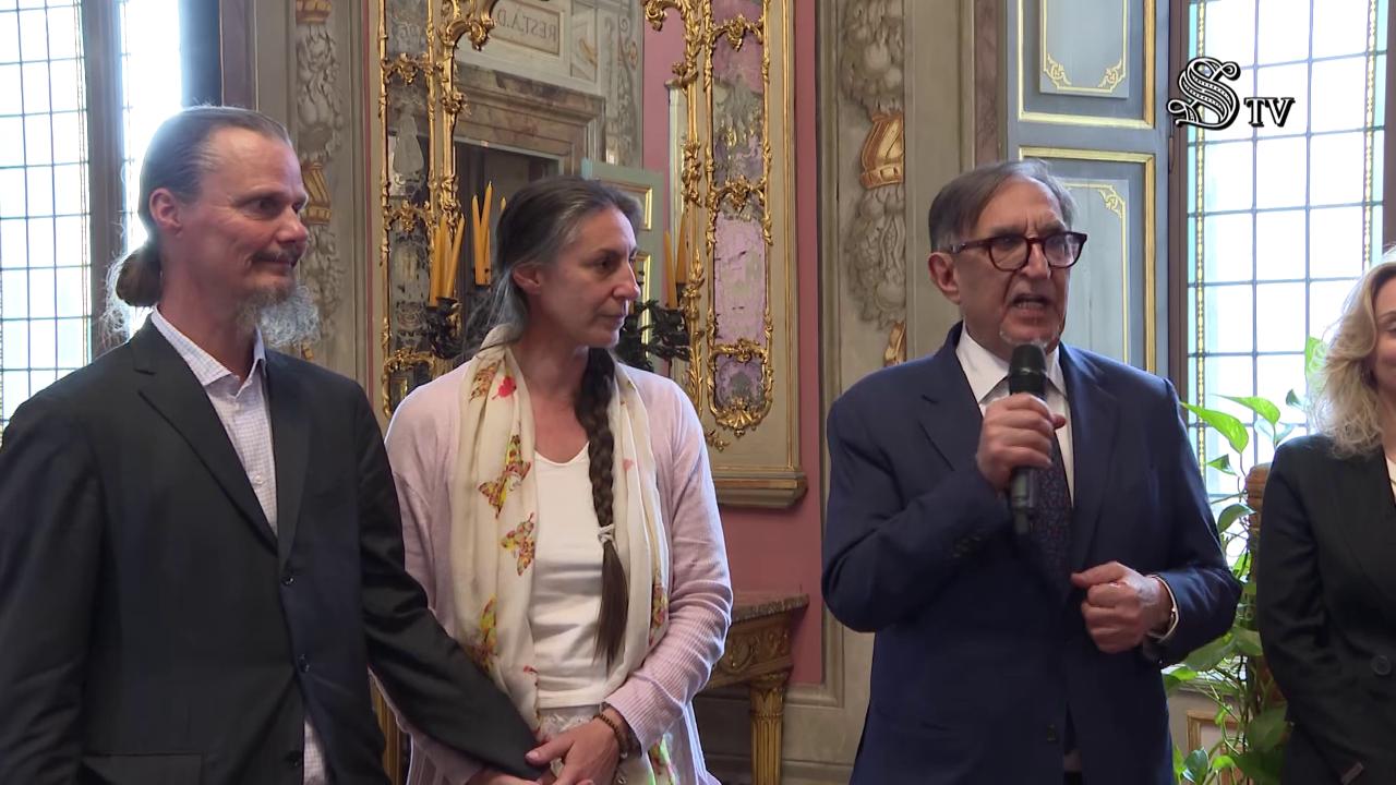 Famiglia nel bosco, incontro tra La Russa e i genitori: “Superare le rigidità e ricongiungere i figli”