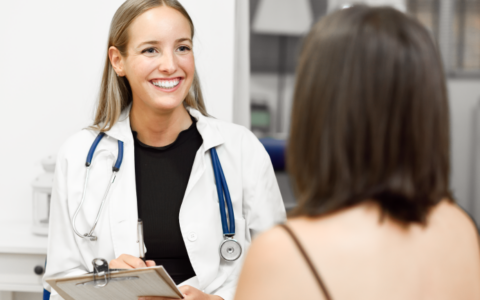 Fascicolo Sanitario Elettronico: cosa cambia dal 31 marzo 2026, come funziona e vantaggi per cittadini e medici