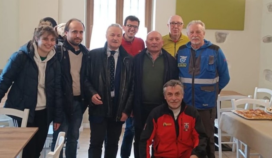 Grazie ai volontari del Cai riapre la “scalinata”