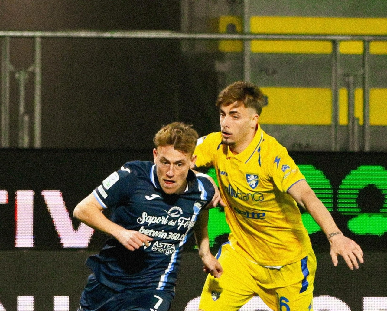 Il Frosinone rallenta. Con il Pescara finisce 2 a 2