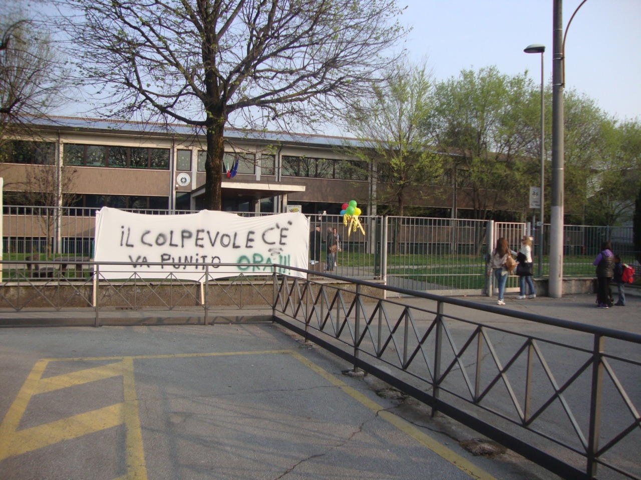 Il maestro di Palosco condannato a 10 anni per abusi sui bambini dovrà risarcire il ministero con 868mila euro