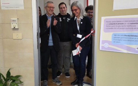 Inaugurata la “Piccola Biblioteca dell’Attesa” al CSM